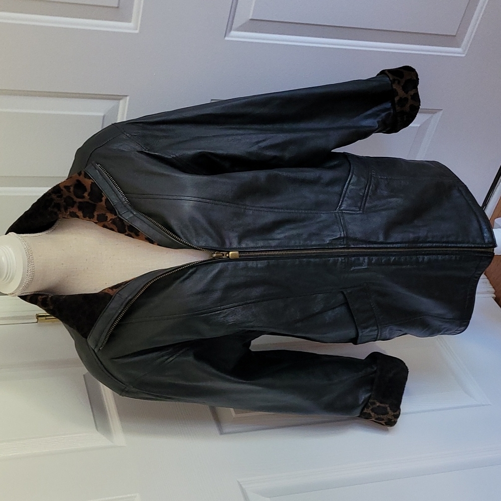 Charles Klein leather reversible faux fur print animal jacket. Size smal…